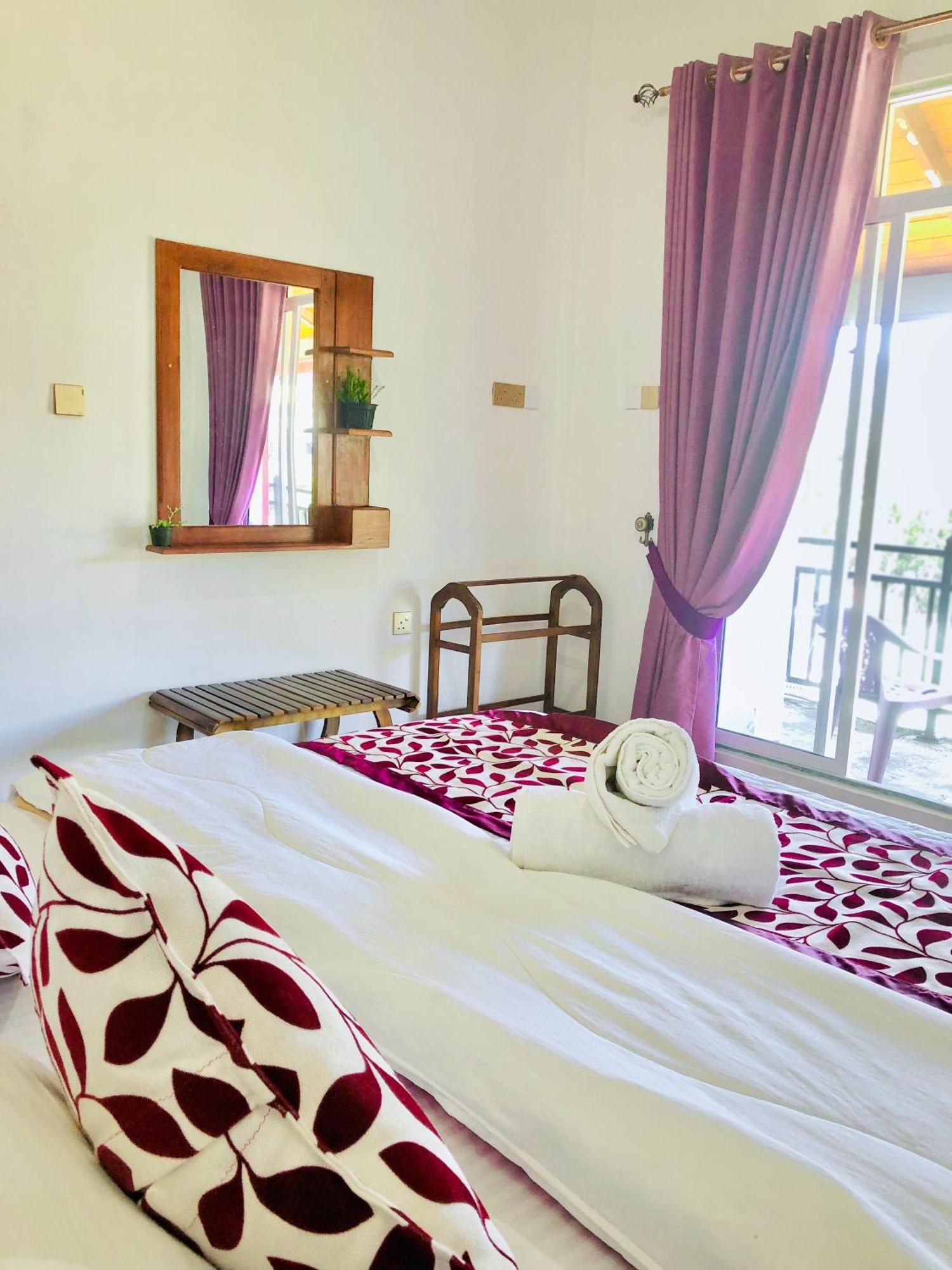 Star Holiday Home نوفارا إيلِيا المظهر الخارجي الصورة