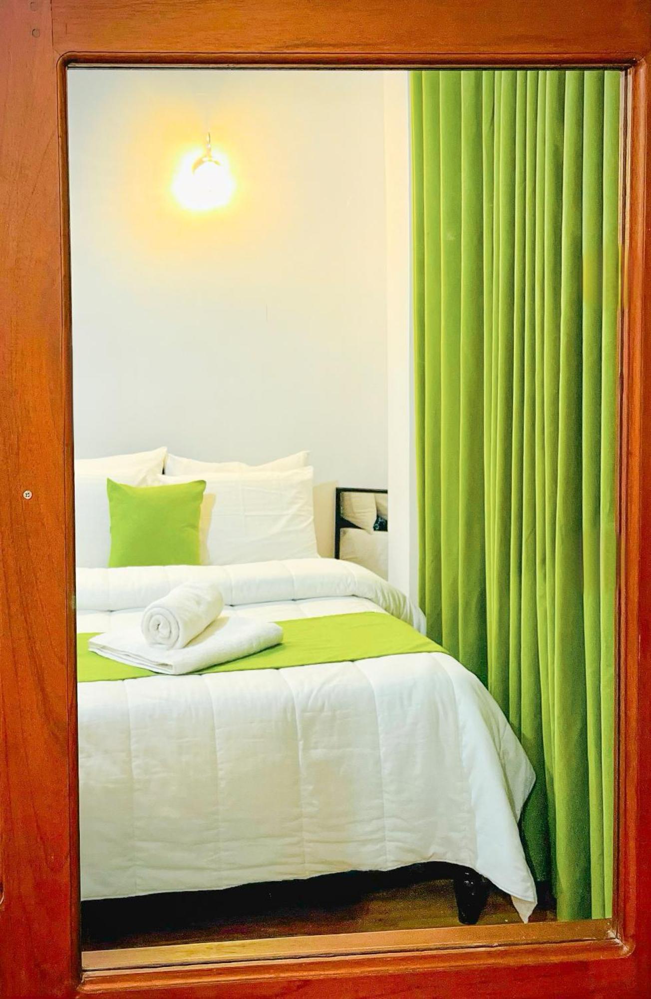 Star Holiday Home نوفارا إيلِيا المظهر الخارجي الصورة